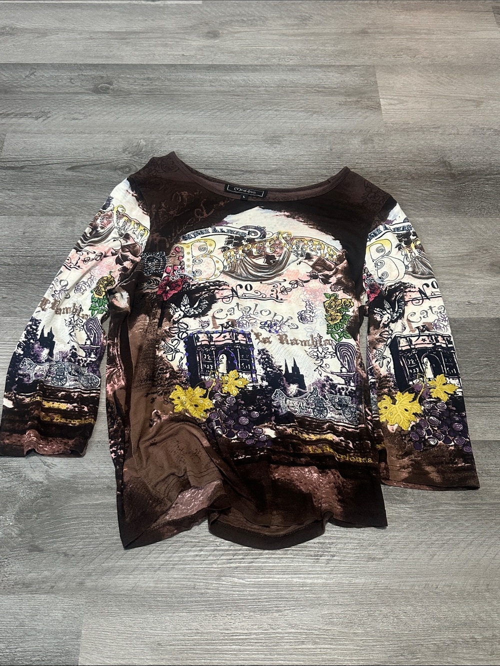 Minkas Vintage Brown Long Sleeve Floral & Graphic Top
